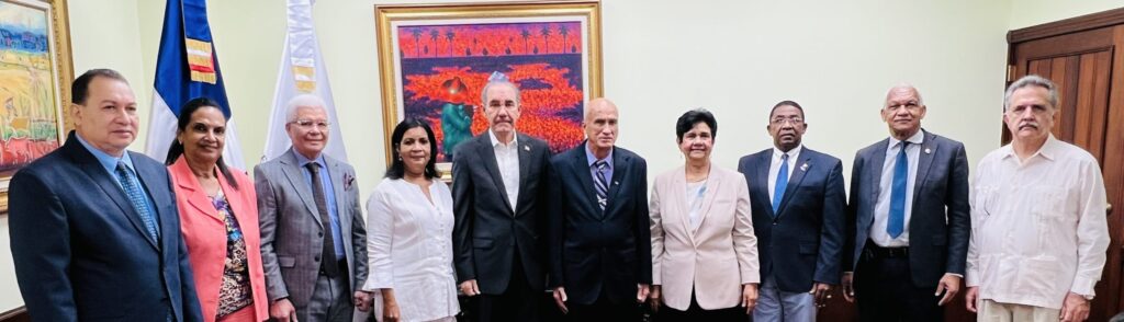 universidad-de-cuba-reconoce-al-dr-franklin-garcia-fermin-de-la-mescyt